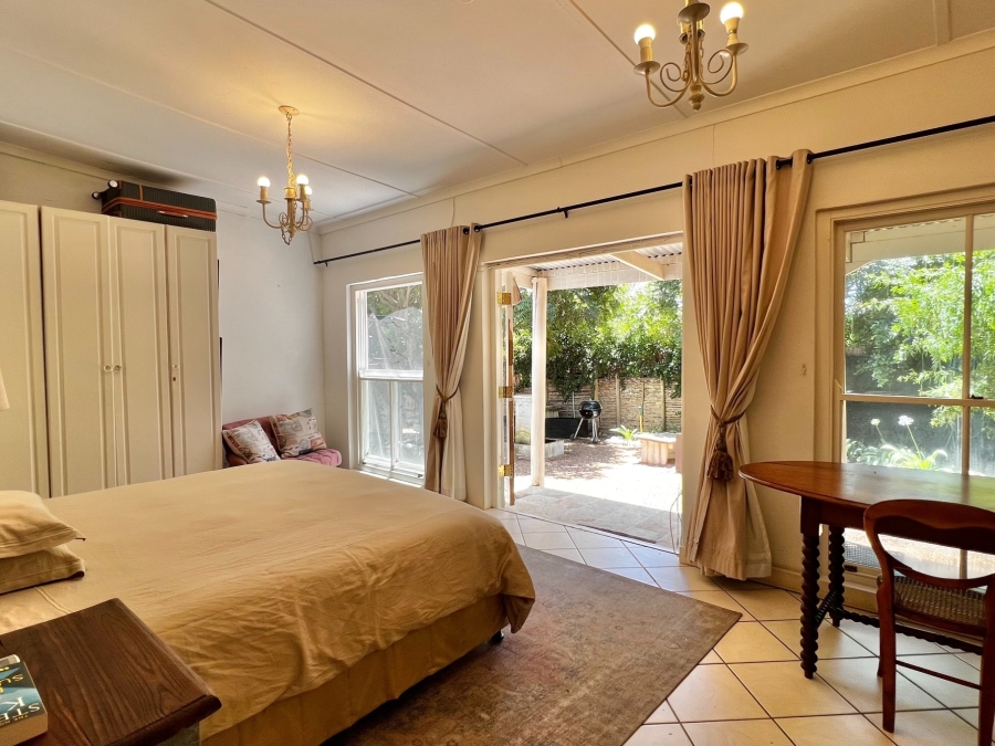 8 Bedroom Property for Sale in Raithby Western Cape